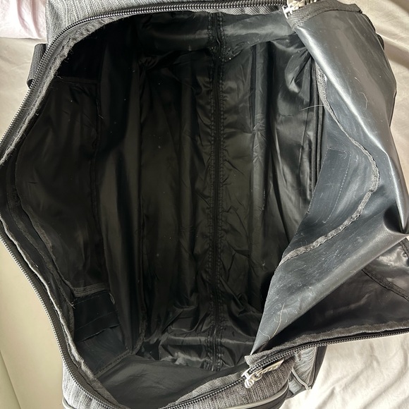 Protege Rolling Duffel Bag - Picture 6 of 6